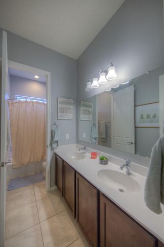 4014 Plaza Colina Lane NE, Rio Rancho, NM 87124