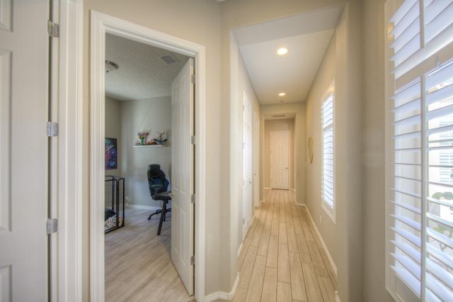 4014 Plaza Colina Lane NE, Rio Rancho, NM 87124