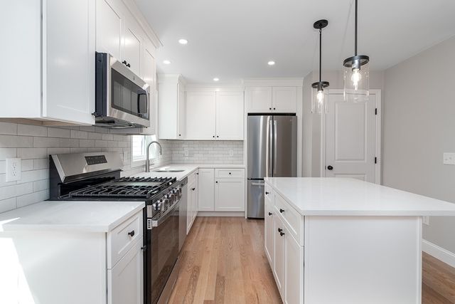 83 Cadora Avenue, Warwick, RI 02886
