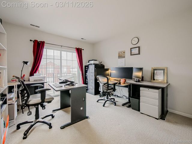 25556 Saint James, Southfield, MI 48075