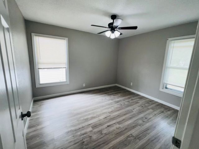 1026 SW 3rd Street, Grand Prairie, TX 75051
