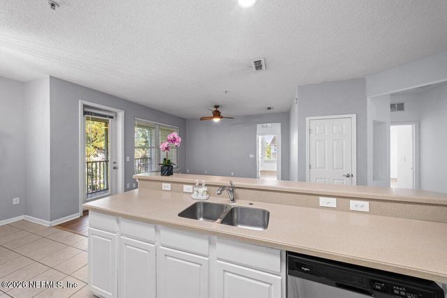 13364 BEACH Boulevard 138, Jacksonville, FL 32224