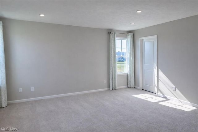 4620 Briar Hill Drive, Ravenna, OH 44266