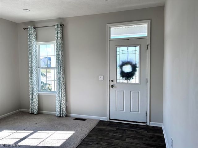 4620 Briar Hill Drive, Ravenna, OH 44266