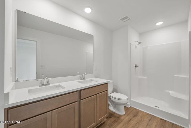 5876 Tyndall Place, Panama City, FL 32404