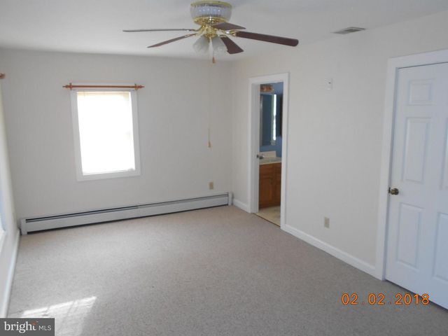 801 NORTHSIDE DR, Fredericksburg, VA 22405