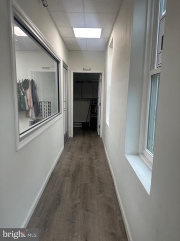 1901 N HOWARD ST #B, Philadelphia, PA 19122