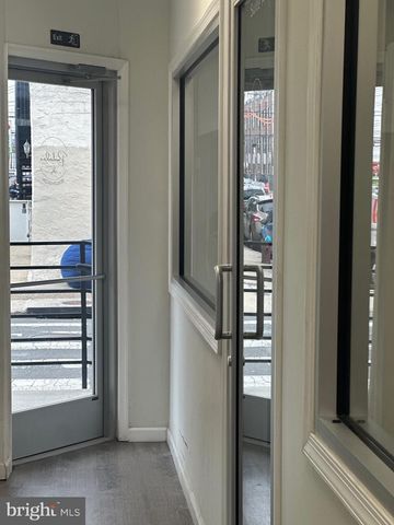 1901 N HOWARD ST #B, Philadelphia, PA 19122