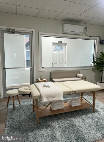 1901 N HOWARD ST #B, Philadelphia, PA 19122