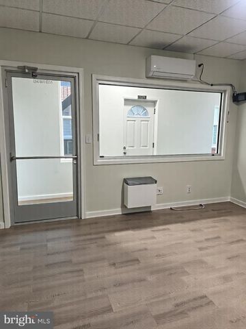 1901 N HOWARD ST #B, Philadelphia, PA 19122