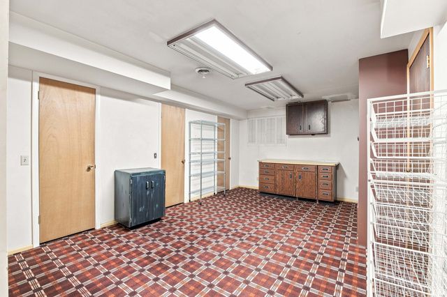 2830 E VALLEY VIEW AVE, Holladay, UT 84117