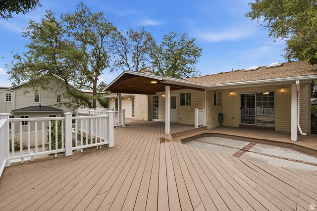 2830 E VALLEY VIEW AVE, Holladay, UT 84117
