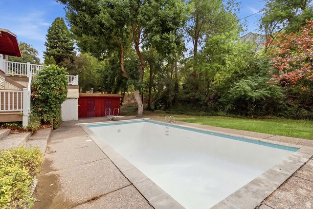 2830 E VALLEY VIEW AVE, Holladay, UT 84117