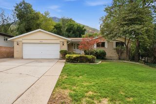 2830 E VALLEY VIEW AVE, Holladay, UT 84117