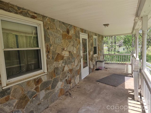 371 Beason Road, Mooresboro, NC 28114