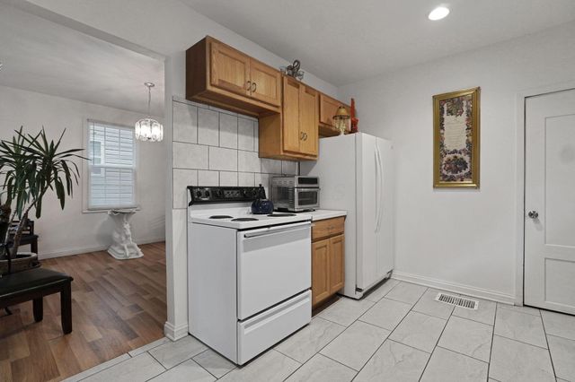 444 S Warren Avenue, Columbus, OH 43204