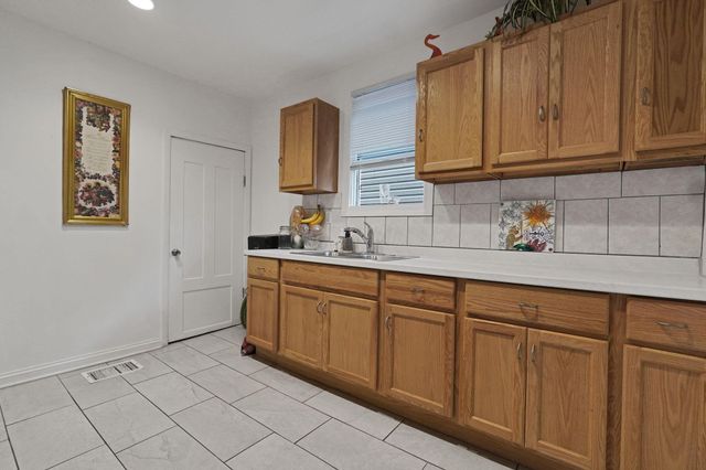444 S Warren Avenue, Columbus, OH 43204