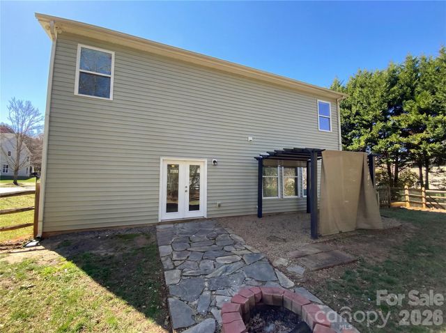 5837 Mcdowell Run Drive, Huntersville, NC 28078