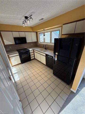 711 S Marshall Street D, Winston-salem, NC 27101