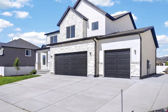 5325 N HONEY SUCKLE WAY, Eagle Mountain, UT 84005