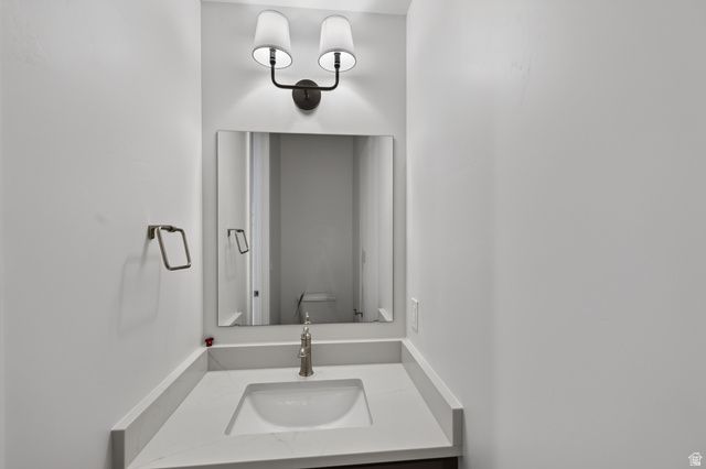 5325 N HONEY SUCKLE WAY, Eagle Mountain, UT 84005