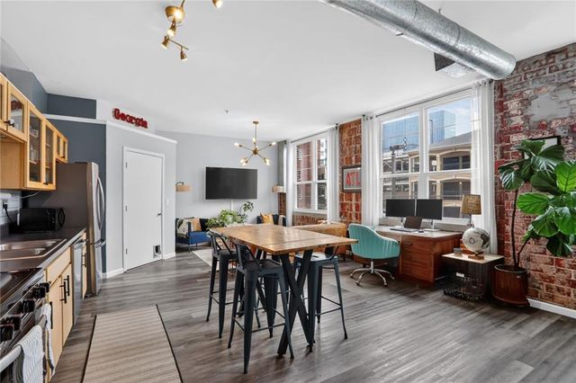 800 Peachtree NE Street 8214, Atlanta, GA 30308