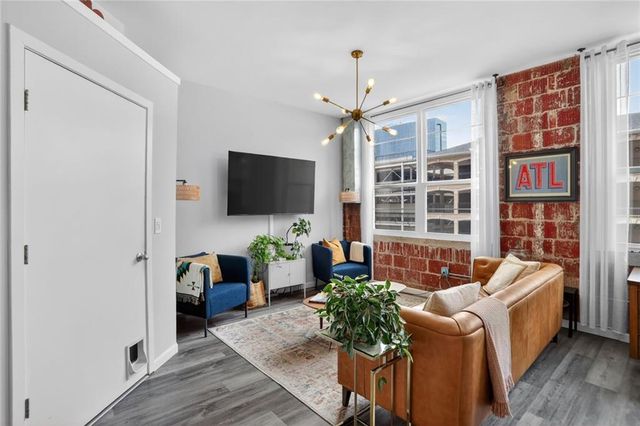 800 Peachtree NE Street 8214, Atlanta, GA 30308