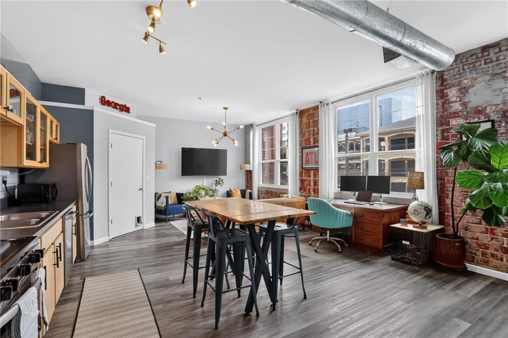 800 Peachtree NE Street 8214, Atlanta, GA 30308