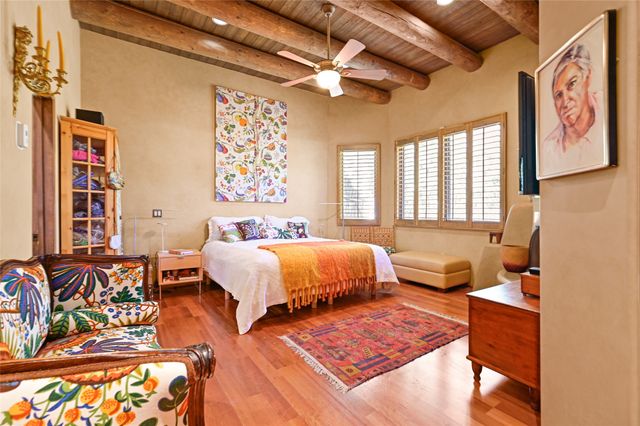 746 Camino Francisca, Santa Fe, NM 87506