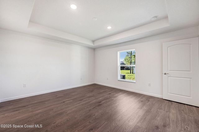 1770 Parrsboro Street NW, Palm Bay, FL 32907