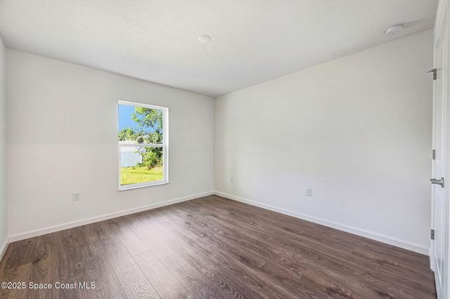 1770 Parrsboro Street NW, Palm Bay, FL 32907