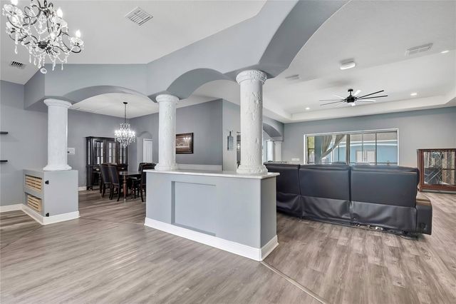 4016 JACARANDA CIRCLE, Brooksville, FL 34604