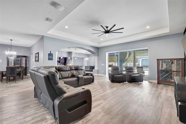 4016 JACARANDA CIRCLE, Brooksville, FL 34604