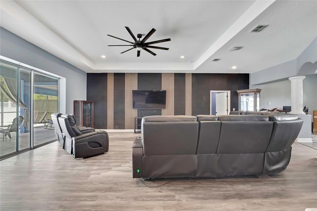 4016 JACARANDA CIRCLE, Brooksville, FL 34604
