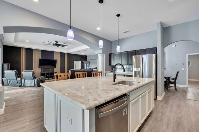 4016 JACARANDA CIRCLE, Brooksville, FL 34604