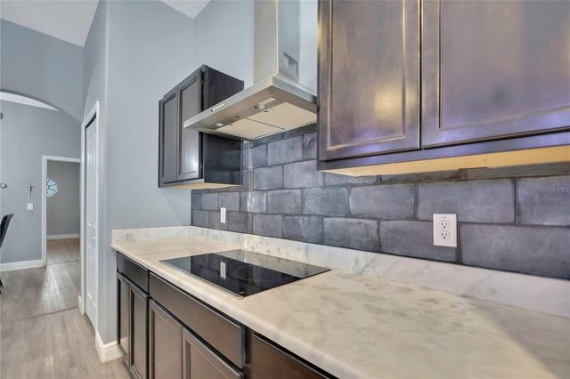 4016 JACARANDA CIRCLE, Brooksville, FL 34604