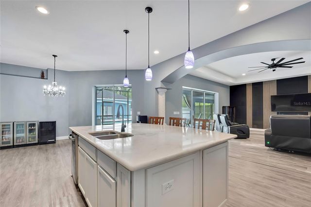 4016 JACARANDA CIRCLE, Brooksville, FL 34604