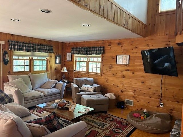 103 Onondaga Road, Webb, NY 13420