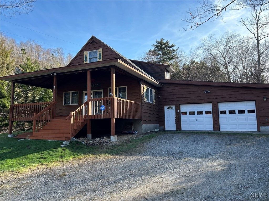 103 Onondaga Road, Webb, NY 13420