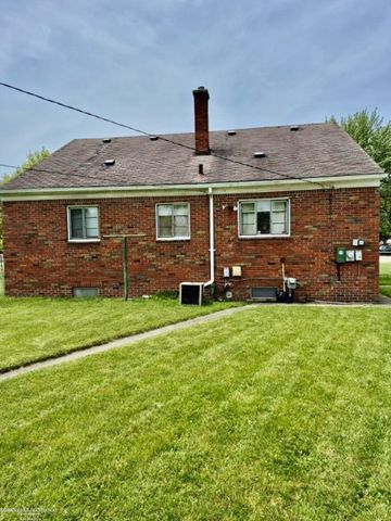 29290 Utica Road, Roseville, MI 48066