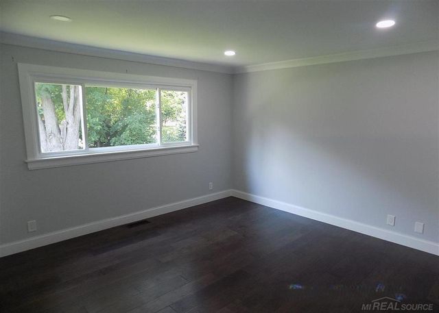 3350 Adams Road, Troy, MI 48084