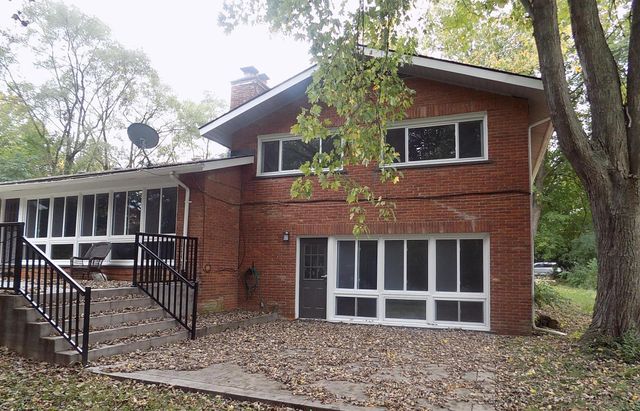 3350 Adams Road, Troy, MI 48084