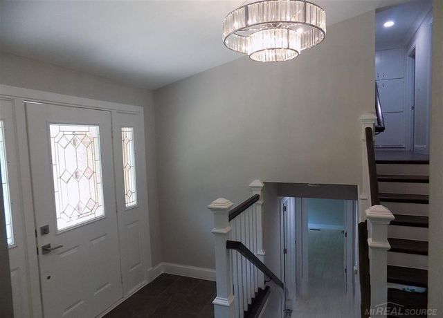3350 Adams Road, Troy, MI 48084