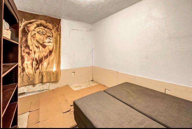 5810 Southgood Street, Houston, TX 77033