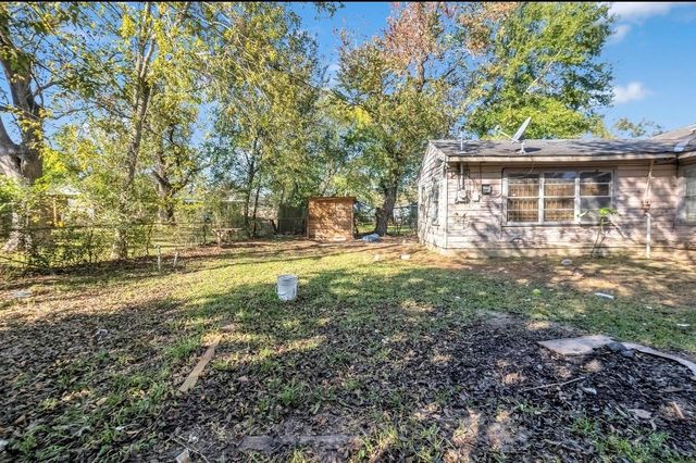 5810 Southgood Street, Houston, TX 77033