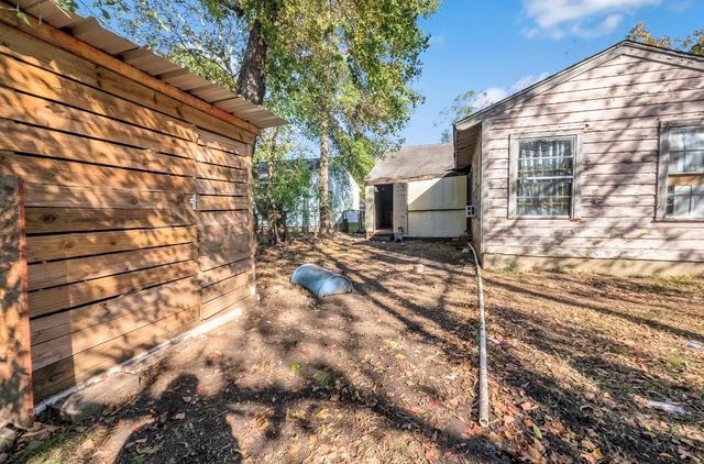 5810 Southgood Street, Houston, TX 77033