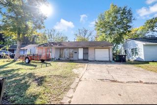 5810 Southgood Street, Houston, TX 77033