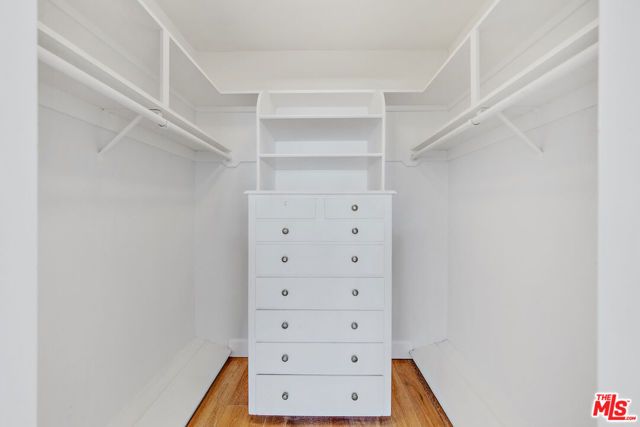 339 N Oakhurst Drive 401, Beverly Hills, CA 90210