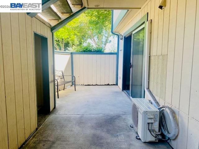 2500 Copa Del Oro Dr, Union City, CA 94587