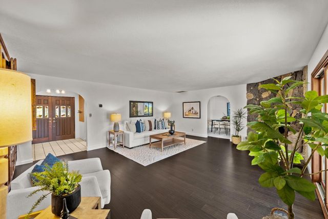 6810 Couey Ln, Penryn, CA 95663